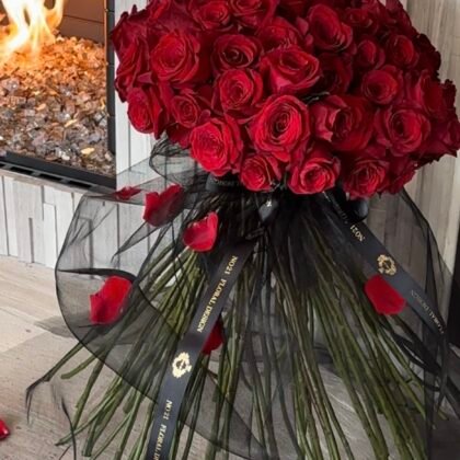 Long-Stem Rose Bouquet